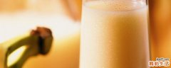 香蕉奶昔可以减肥吗 自己榨的香蕉奶昔热量高吗