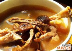 茶树菇鸡汤