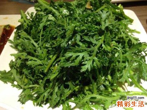 吃茼蒿有什么好处 不同吃法作用不同