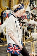 女追男隔层纱 女生怎么追男生