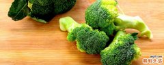 西兰花变黄能吃吗 西兰花不能和什么一起吃