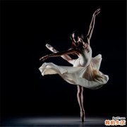 高尔夫球肘的自我按摩