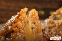 端午节挂艾草与菖蒲的寓意 消灾解难又福泽平安