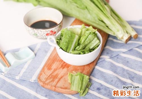 痛风可以吃油麦菜吗 吃多了油麦菜有什么坏处
