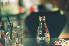 泡样水肿的原因_泡样水肿是怎么引起的