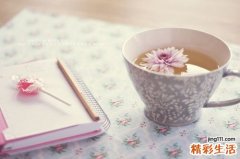 2 干燥嘴唇三误区 护唇变“毁唇”