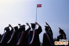 产后脱发千万别忙补