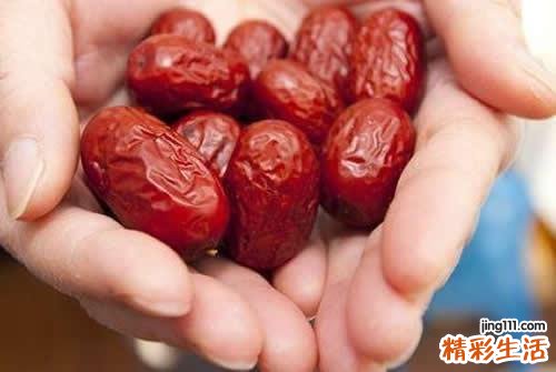 产后补气血吃什么好