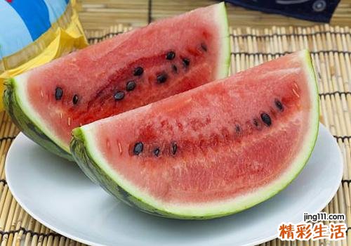 孕妇补铁吃西瓜可以吗 孕妇补铁吃什么好