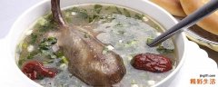 夏天鸽子炖什么补气血 夏季鸽子汤怎么炖不上火