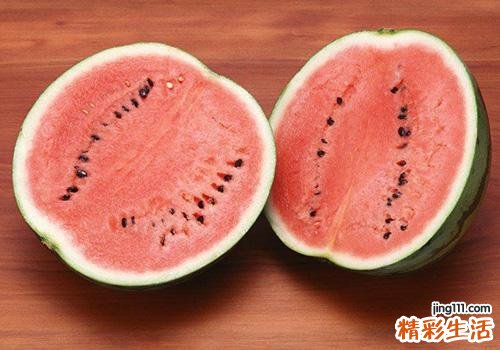西瓜减肥期间可以吃吗 减肥期间可以吃多少西瓜