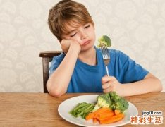 怎么让孩子不挑食 父母别为挑食孩子特别准备食物！