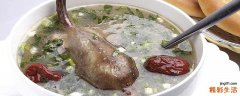 月经来了煮鸽子汤不宜放什么 月经量少喝鸽子汤有用吗