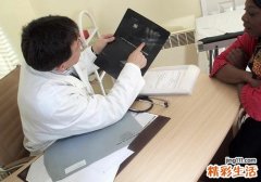 盆腔积液和宫颈糜烂有关系吗 宫颈炎可能引起盆腔积液！