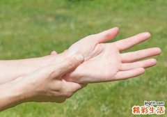 手脚发麻是怎么回事 千万不要掉以轻心