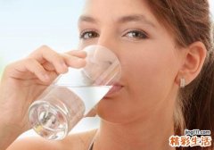 皮肤差的女生每天应该怎样做