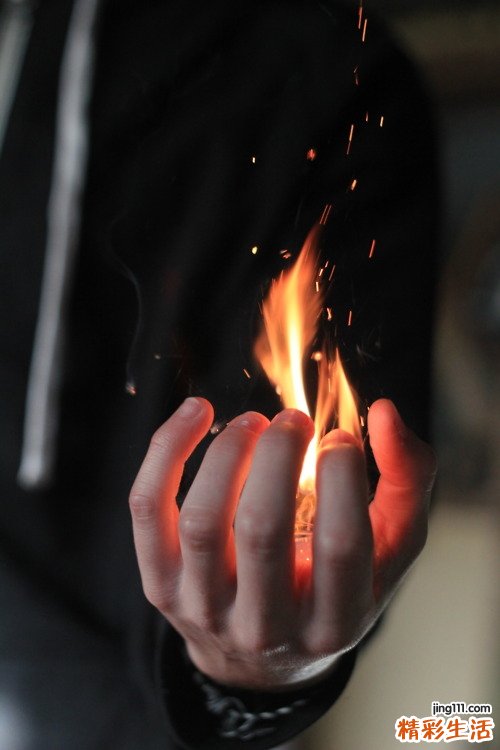 强筋健骨食疗方-千斤拔红枣鸡脚汤