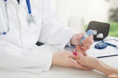糖尿病肾病患者的高血压特征