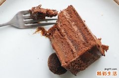 2023年给朋友生日幽默祝福说说