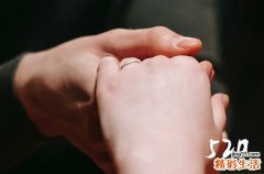 网络情人节是几月几号2023 2023年520情人节送什么好