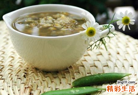 夏天喝绿豆汤 消暑又解毒