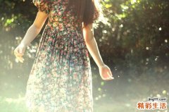 如何教育孩子玩拼图_教孩子玩拼图的方法