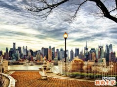 13 简单拉伸动作缓解OL腰酸背痛