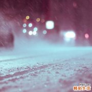 5 简单拉伸动作缓解OL腰酸背痛