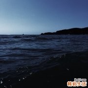 2 汽车淹水逃生术