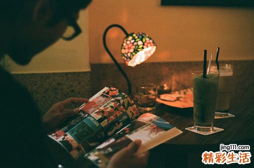 10类女人最易成“贫”女