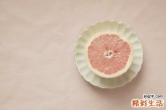 白恶露和白带差不多吗