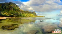 咪康唑联合络活碘治疗真菌性角膜溃疡的临床观察