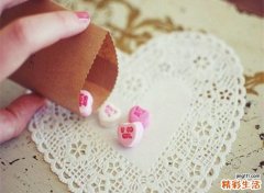 小孩夏天中暑吃什么好