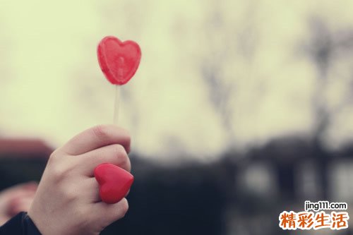 2 用行动帮孩子缓冲心理余震