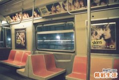 小儿后尿道瓣膜容易与哪些疾病混淆