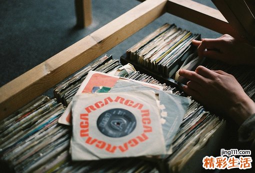 2 PM2.5新标准出炉日均浓度限值0.075毫克/立方米