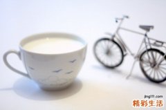 几个小动作可缓解偏头痛