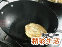 辅食面条鱼做法 面条鱼煎蛋营养好吃又简单