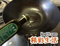 木耳炒鸡肉做法图解 8步做好简单美味木耳炒鸡肉