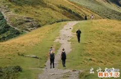 2024年9月23日适合踏青吗 2024年9月23日宜踏青吗