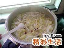 粉条汤做法图解 扇骨酸菜粉条汤怎么做