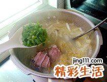粉条汤做法图解 扇骨酸菜粉条汤怎么做