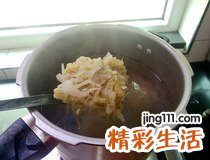 粉条汤做法图解 扇骨酸菜粉条汤怎么做