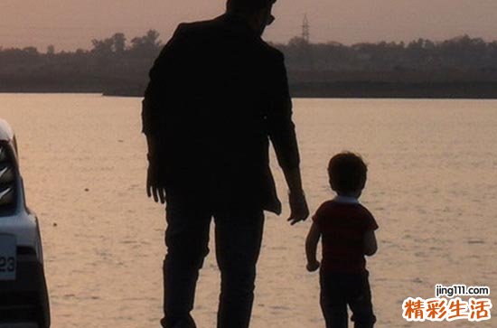 2024年父亲节问候祝福语句父亲节问候语及关心话