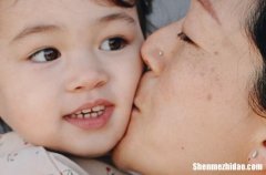 2024感人母親節(jié)QQ祝福語匯編40句母親節(jié)暖心短句