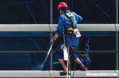 2024勞動節(jié)客戶祝福短信發(fā)給客戶的51勞動節(jié)群發(fā)祝福賀詞