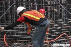 勞動節(jié)祝福語對朋友的話2024五一勞動節(jié)祝福語送好友