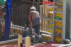 勞動節(jié)微信搞笑祝福語2024五一搞笑朋友圈文案說說