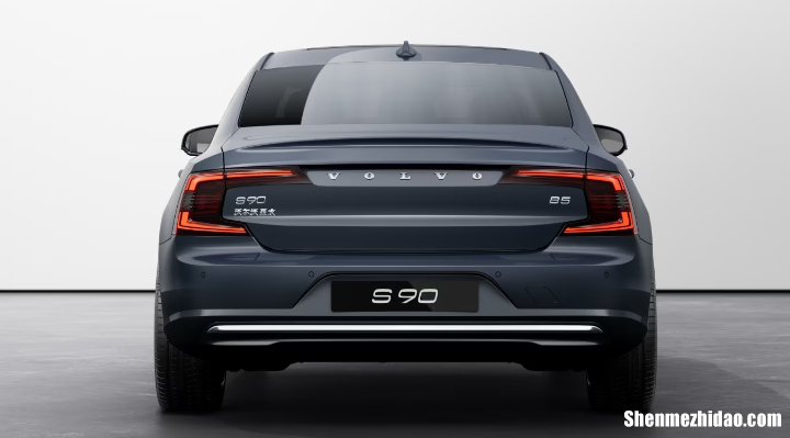 沃尔沃 S90 值不值得买? 沃尔沃s90引擎盖怎么打开